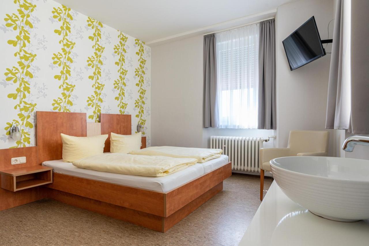 Hotel Krone Ruedesheim Рюдесгайм-ам-Райн Екстер'єр фото