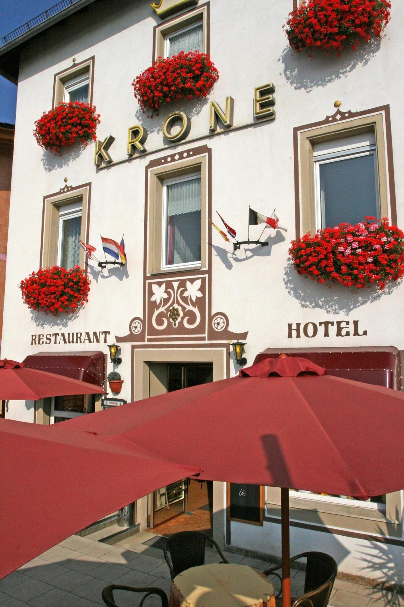 Hotel Krone Ruedesheim Рюдесгайм-ам-Райн Екстер'єр фото